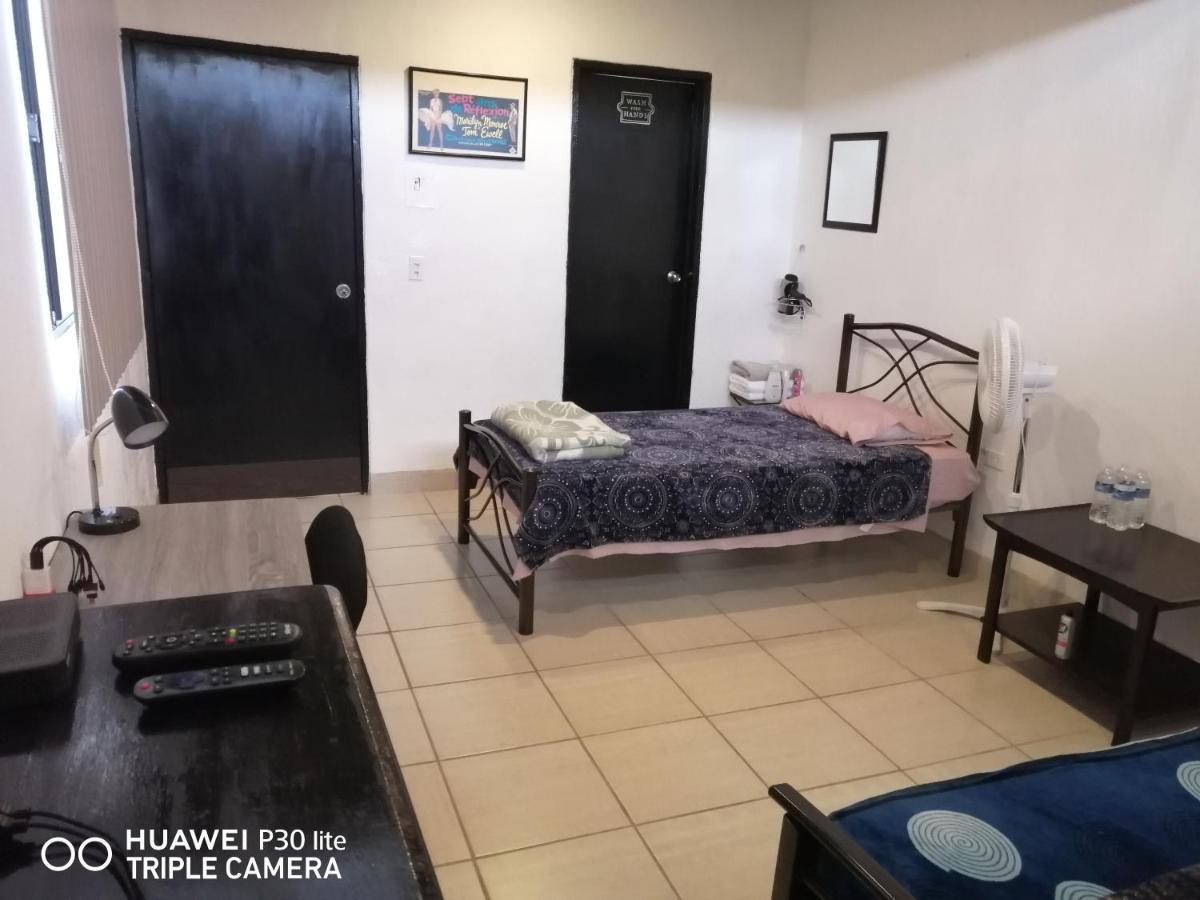 Monchita'S Ensenada Baja, Apartments For Rent. מראה חיצוני תמונה